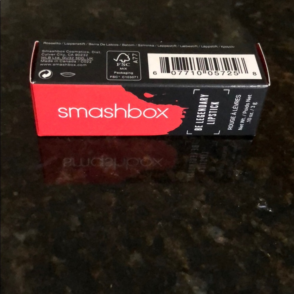 Smash box lip stick!
